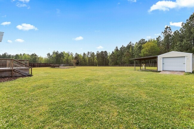 Building Photo - 214 Tall Tree Court