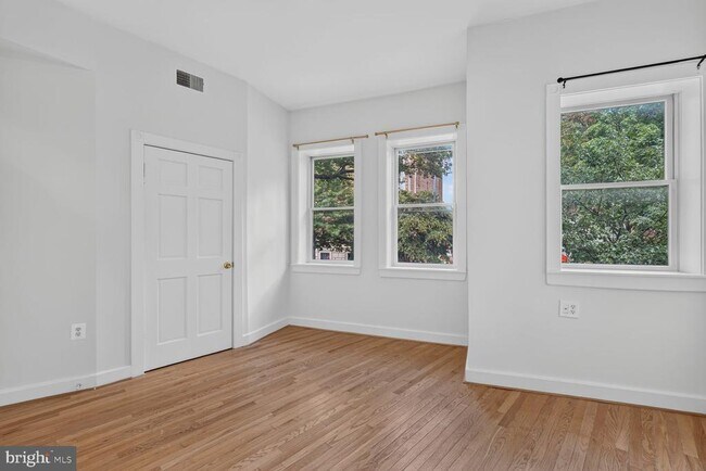 Building Photo - 1702 Florida Ave NW