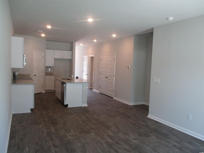 Building Photo - 264 Brackish Dr