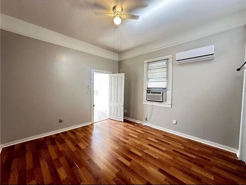Building Photo - 453 Avenue A