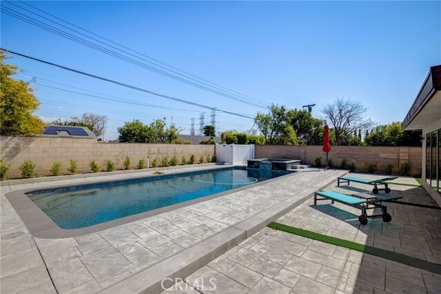 Building Photo - 10920 Garden Grove Ave