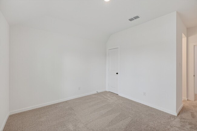 Building Photo - 9437 Pacific Crst Ct