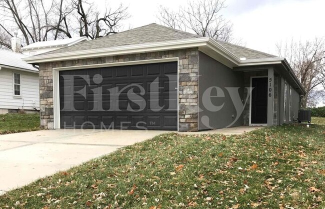 Primary Photo - 5106 N Bellaire Ave