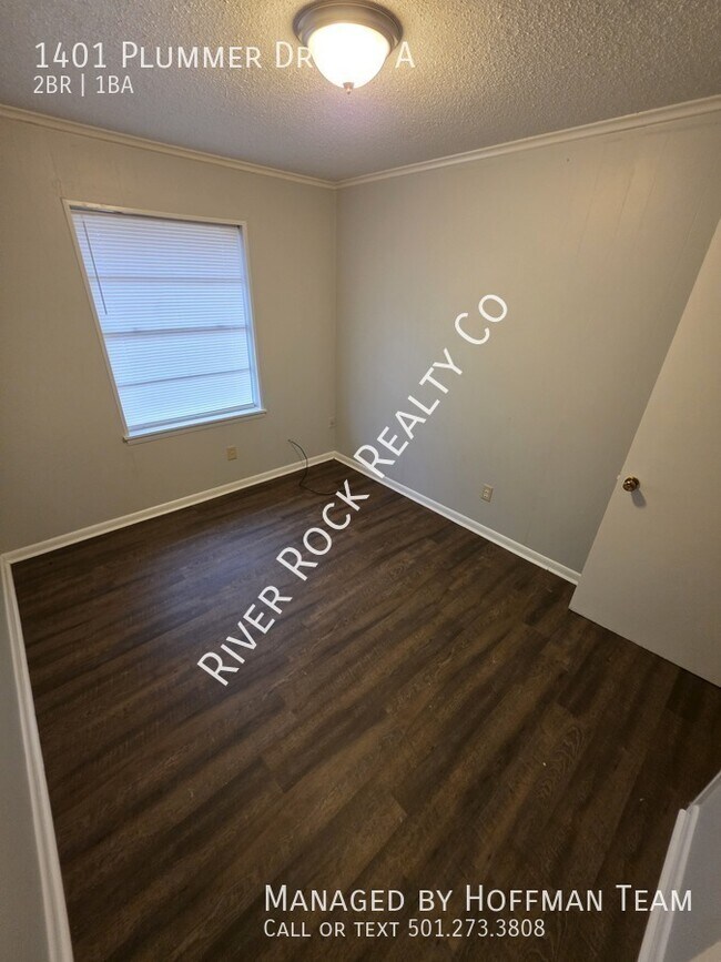 Building Photo - 1401 Plummer St