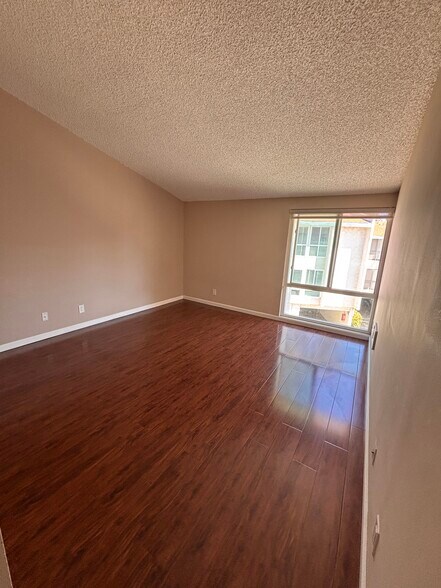 Master bedroom - very large - 812 Camino Real