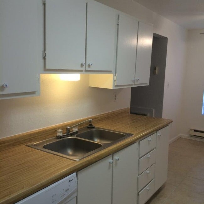 Building Photo - 3948 Clear Acre Ln