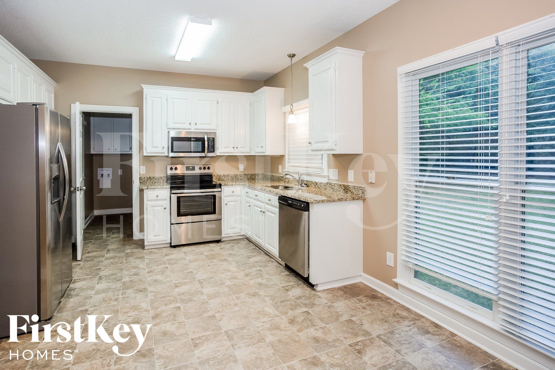 Building Photo - 12620 Headquarters Farm Rd