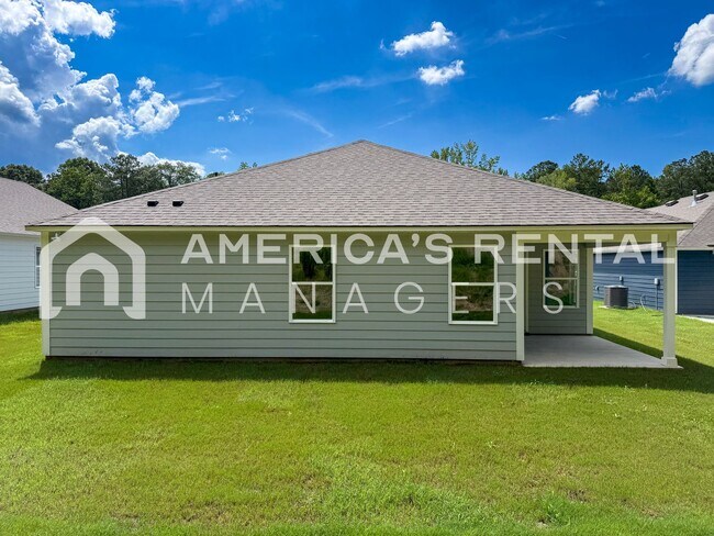 Building Photo - Home for rent in Chelsea! - SIGN A 13 MONTH LEASE BY 06/30/26 TO RECEIVE A $250 DISCOUNT ON YOUR ...