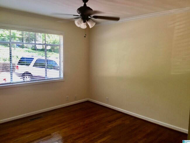 Building Photo - 1406 21st Way S