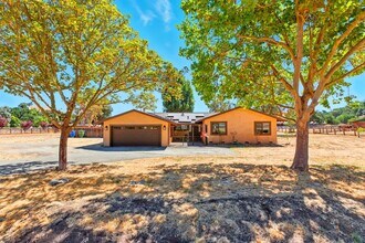 Building Photo - $5995 - Ranch-style home with acreage in West Gilroy's quiet countryside