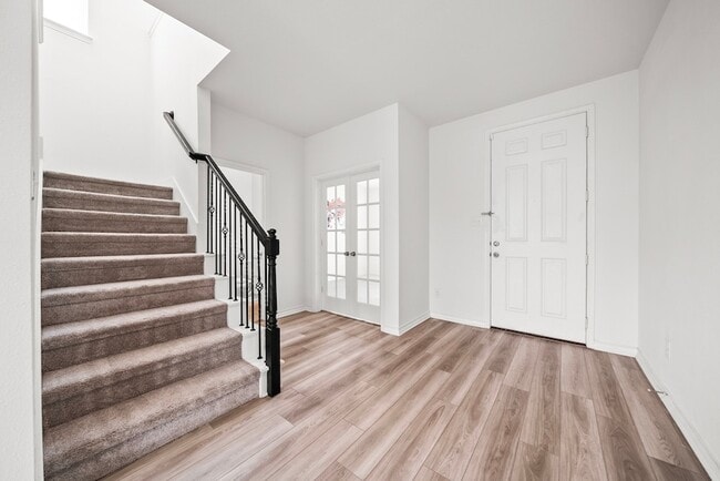 Building Photo - 424 Princewood Dr