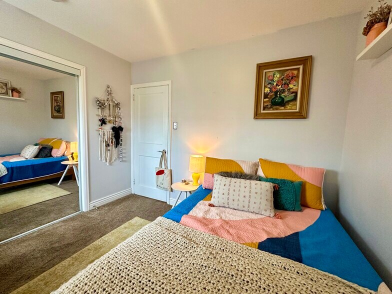 Bedroom 2 - 3131 Milwaukee St