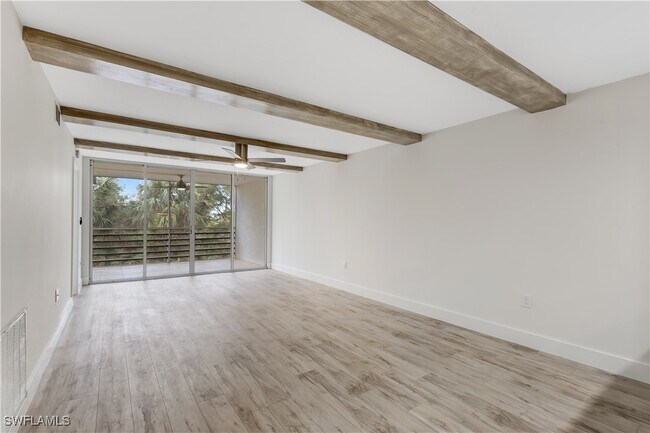Building Photo - 15171 Cedarwood Ln