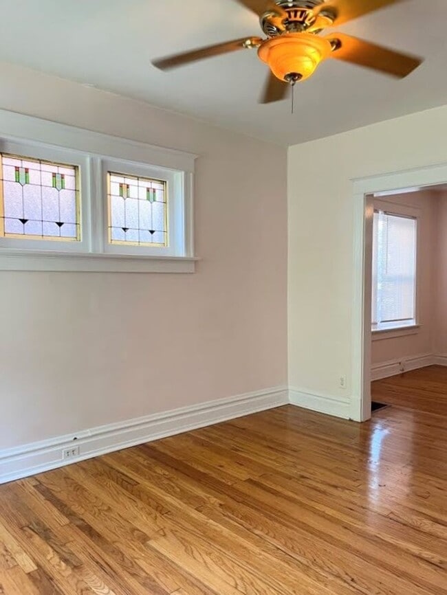 Building Photo - Charming 1 bedroom, first-floor in Shaw. C...