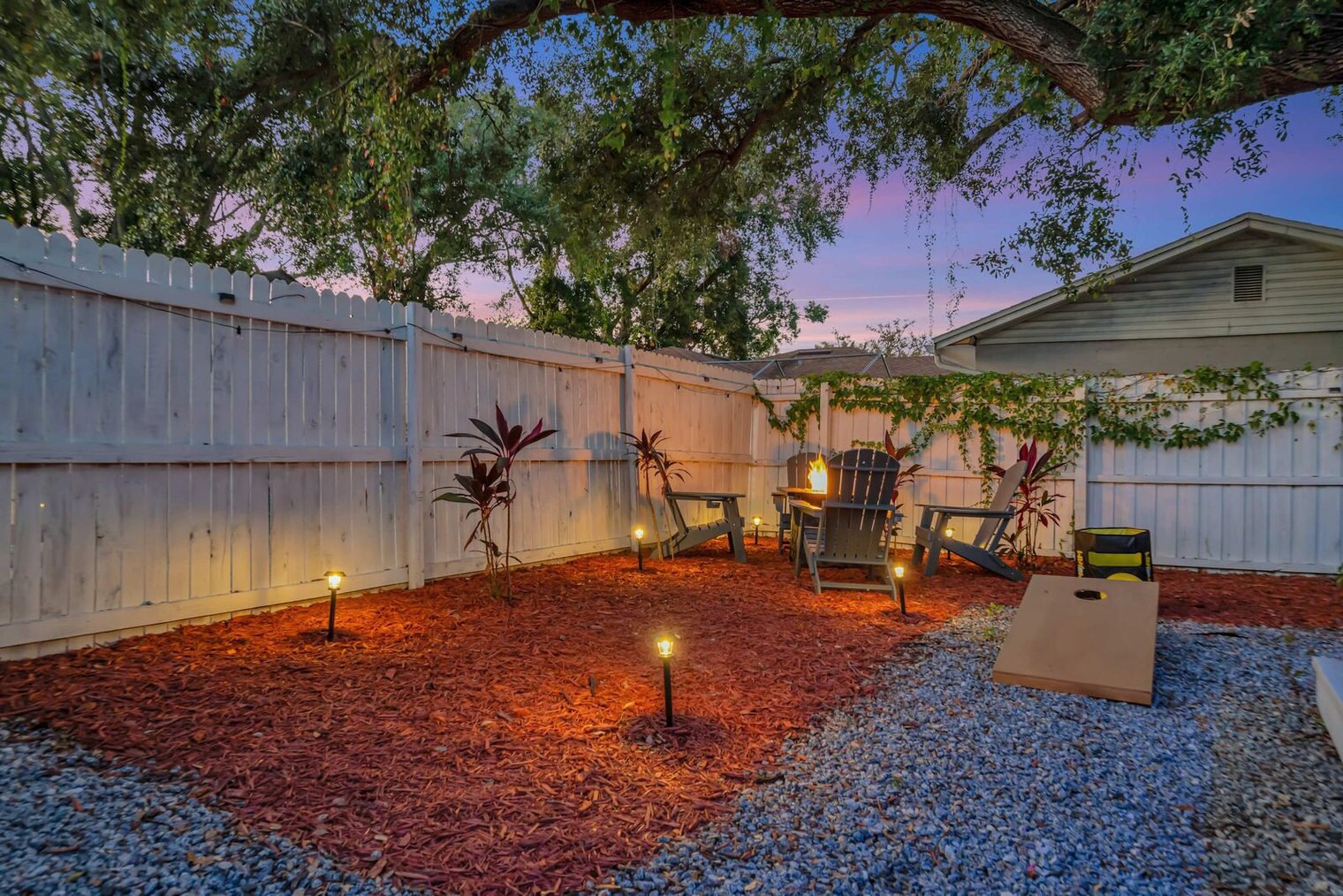 Building Photo - 1905 W St Louis St