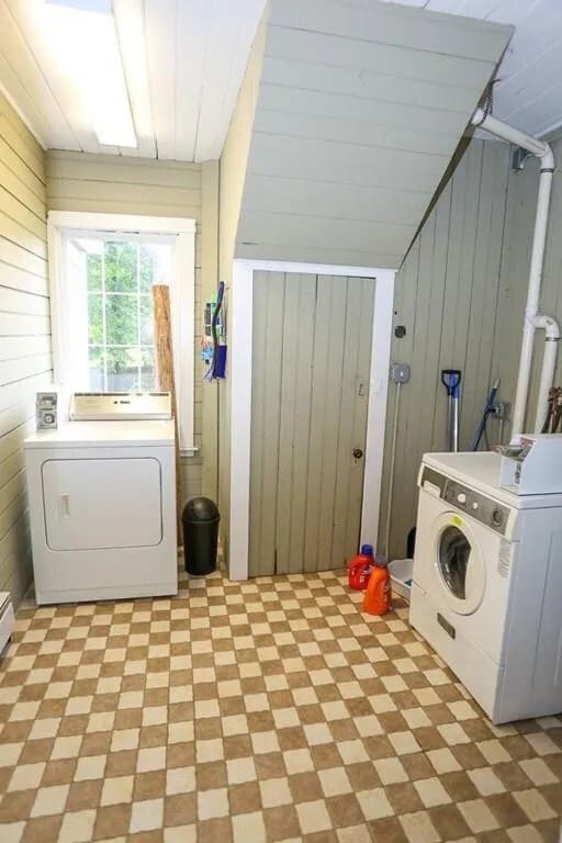 Building Photo - 51 Grand St