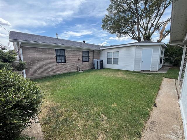 Building Photo - 4509 Huntington Dr