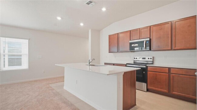Building Photo - 2942 Lavanda Dr