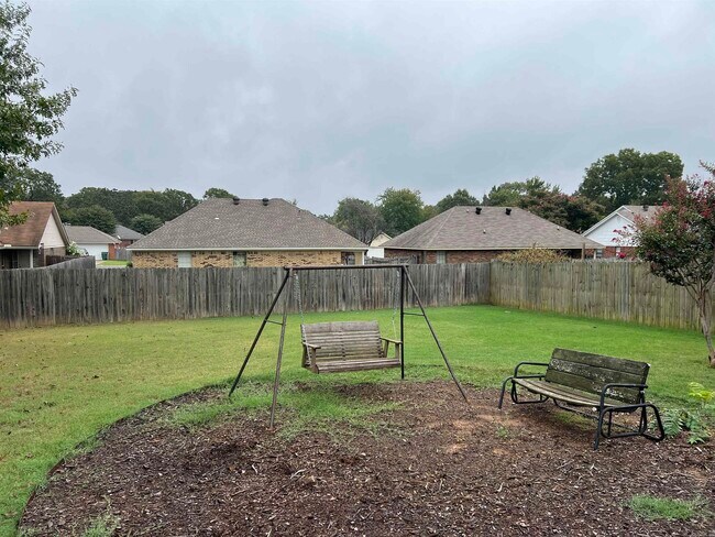 Building Photo - 2330 Remington Rd