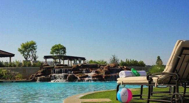 Building Photo - 3927 Cascade Sky Dr