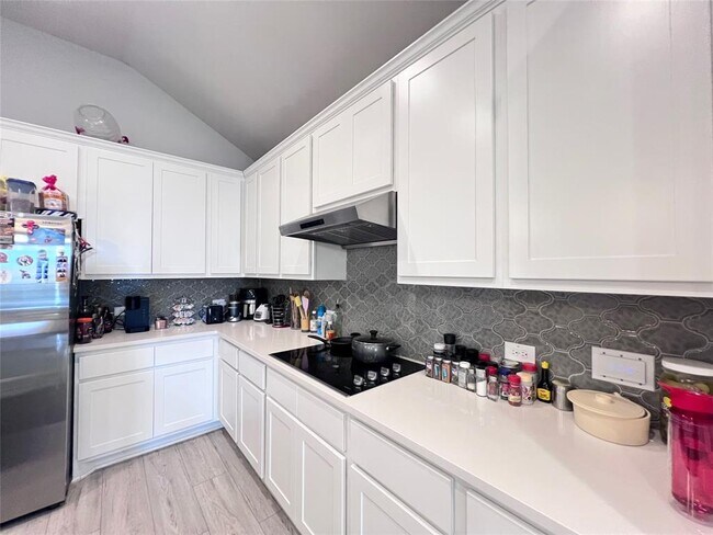 Building Photo - 9616 Grapevine Leaf Dr