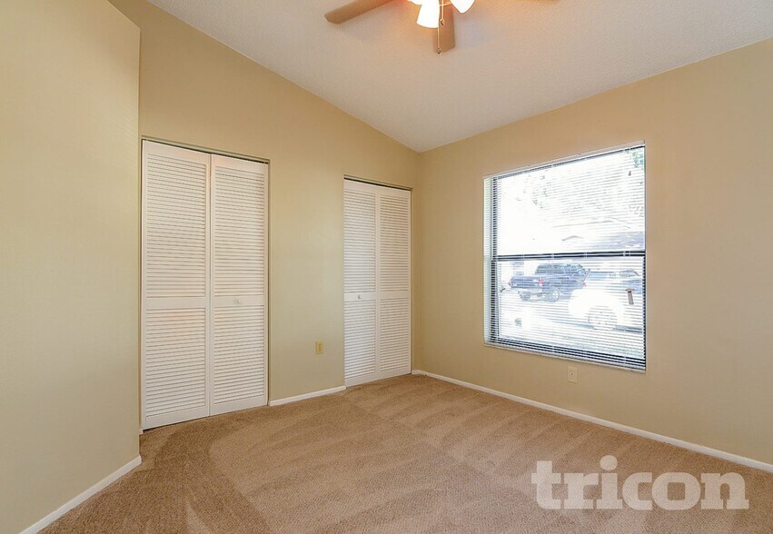 Building Photo - 8111 Hathaway Dr