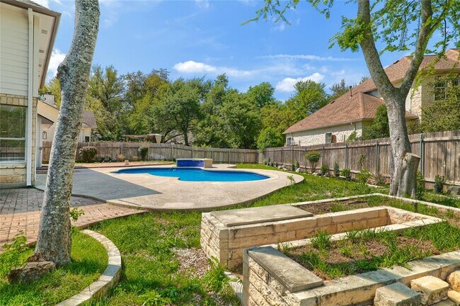 Building Photo - 12520 Sir Christophers Cove