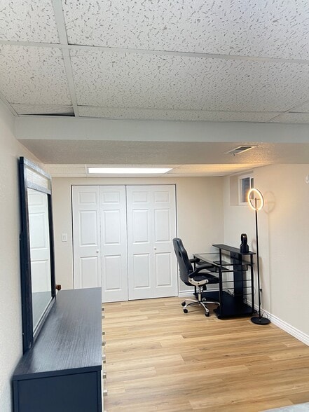 Building Photo - 9020 Osceola St
