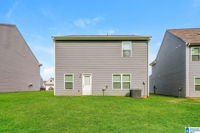 Building Photo - 514 Clover Cir
