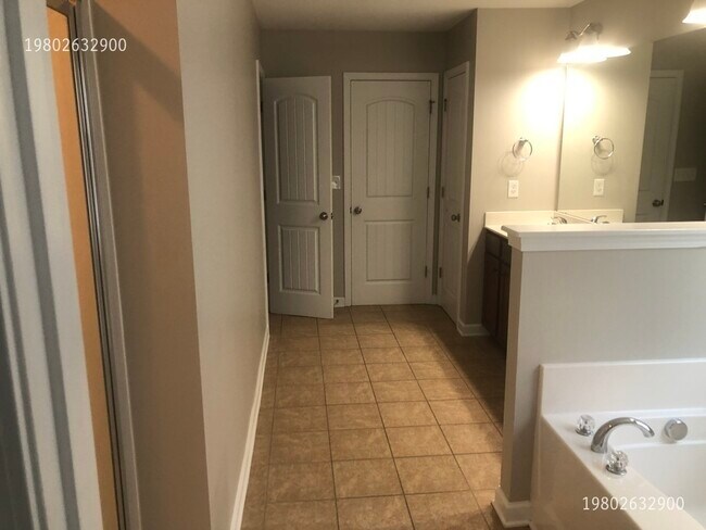 Building Photo - 10993 Aspen Ridge Ln