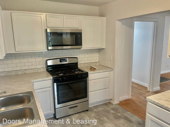 Building Photo - 3 br, 2 bath House - 3302 31st Street