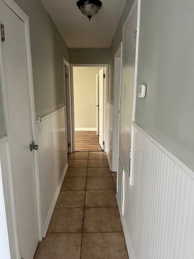 Building Photo - 2617 Joy Ann Dr