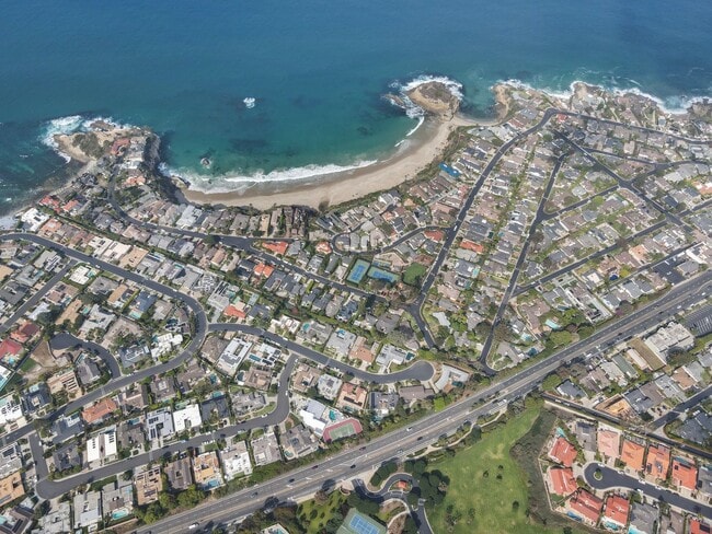 Building Photo - Monarch Bay Ocean View Single Family Home!