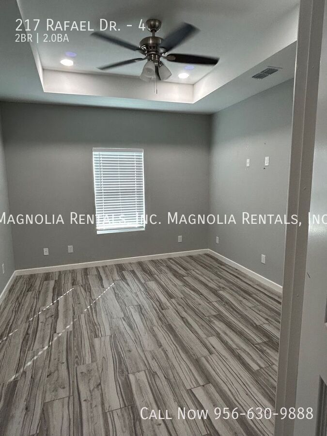 Building Photo - 217 Rafael Dr