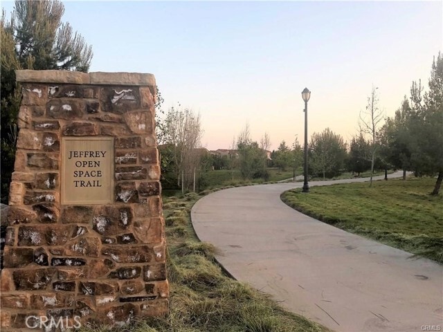 Building Photo - 64 Ashdale