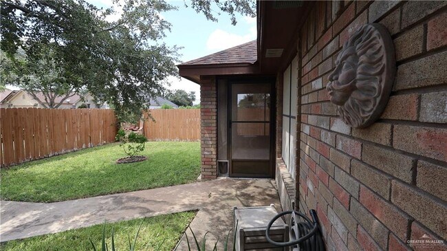 Building Photo - 3507 N 34th Ln