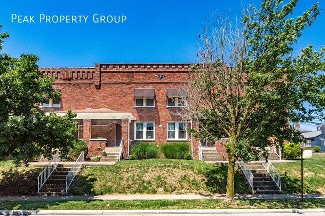 Building Photo - 1433 Northwest Blvd