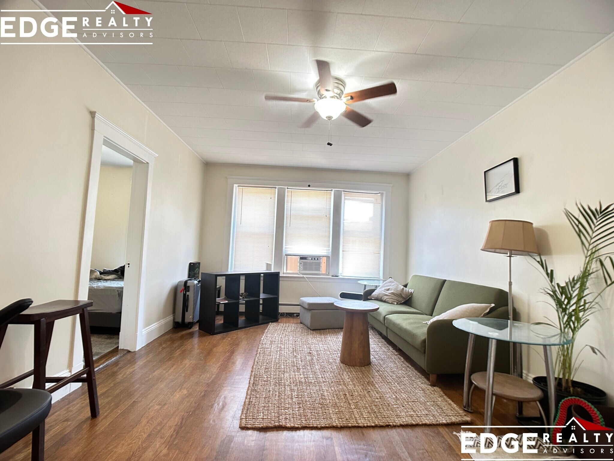 Building Photo - 24 Wallingford Rd