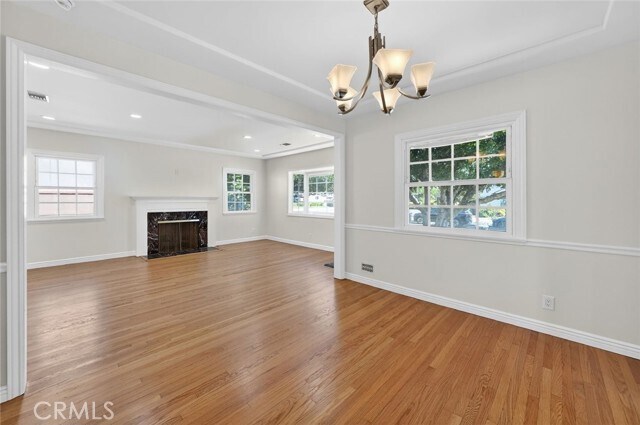 Building Photo - 1641 N Catalina St