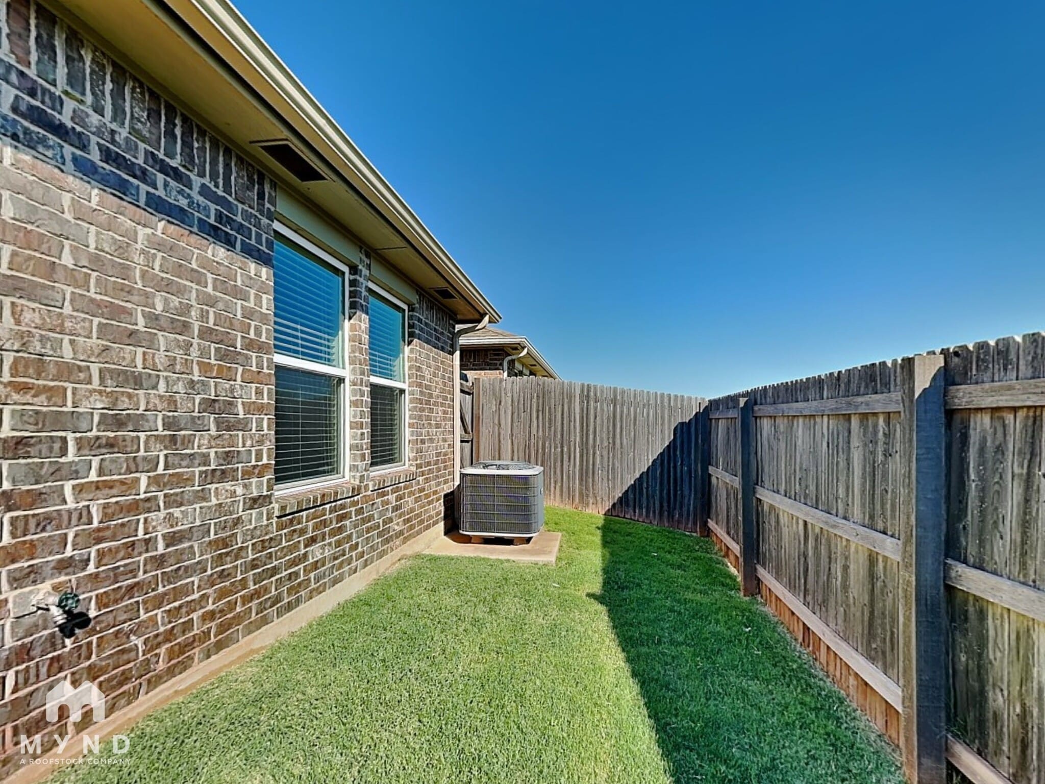 Building Photo - 18112 Manera Wy