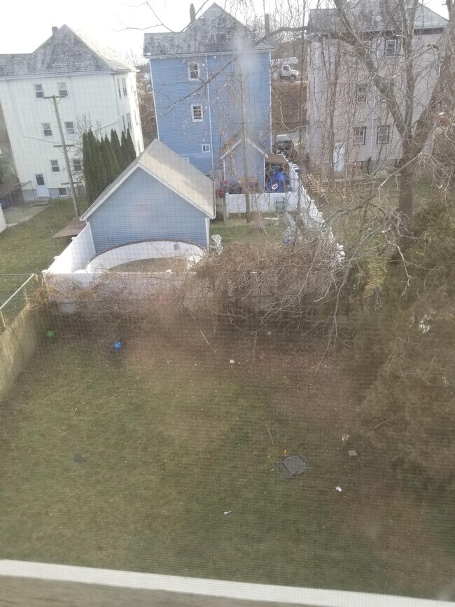 60 Peckham St 60 Peckham St New Bedford MA 02746 Apartment Finder