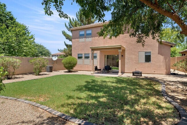 Building Photo - 4497 E Willet St