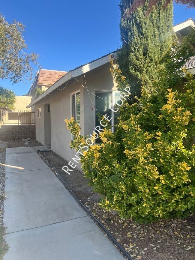 Primary Photo - 504 W Ave J4