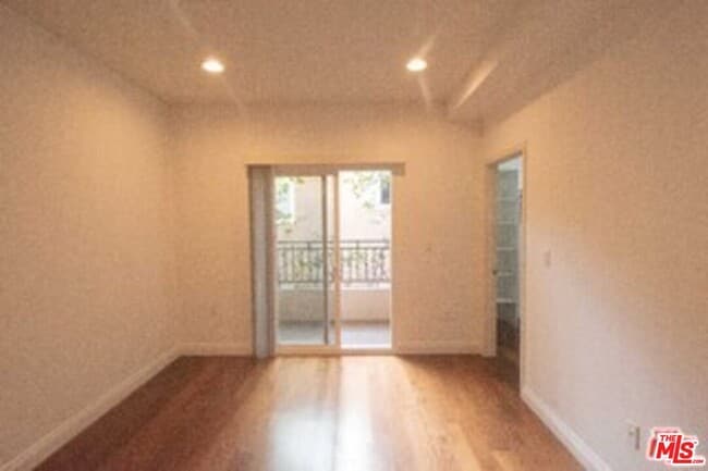 Building Photo - 4428 Fulton Ave