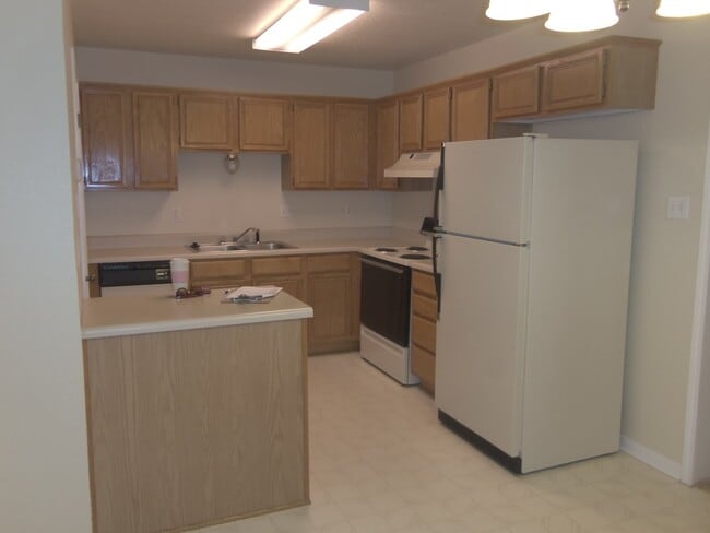 Building Photo - 4510 Fawn Dr