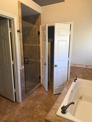 Building Photo - 600 Bel Air Dr