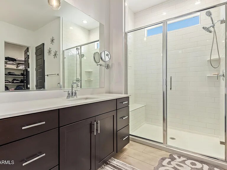 Building Photo - 3912 W Summerside Rd