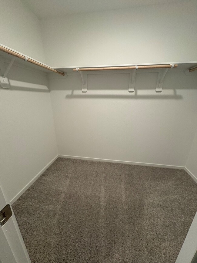 Building Photo - 909 Lago Laceno Ln