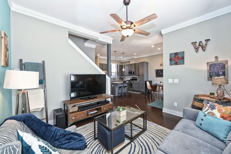 Building Photo - 3543 Spencer St