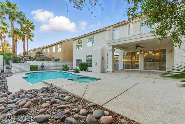 Building Photo - 2445 Antler Point Dr